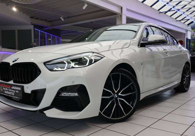 BMW 218, 2020