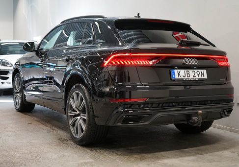 Audi Q8, 2022