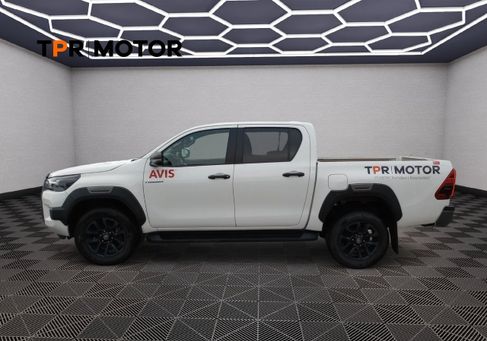 Toyota Hilux, 2023