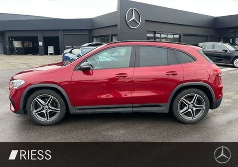 Mercedes-Benz GLA 200, 2020