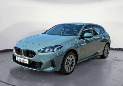 BMW 120, 2025