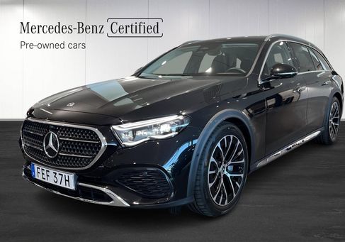 Mercedes-Benz E 300, 2025