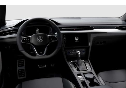 Volkswagen Arteon, 2021 3