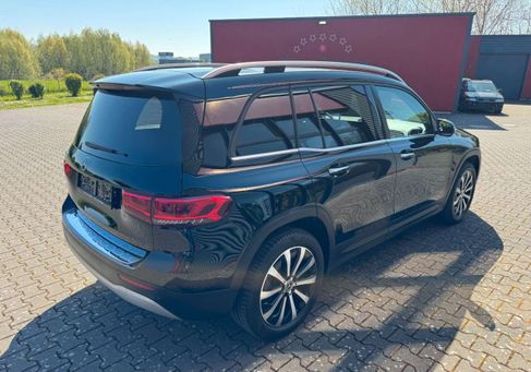 Mercedes-Benz GLB 200, 2021