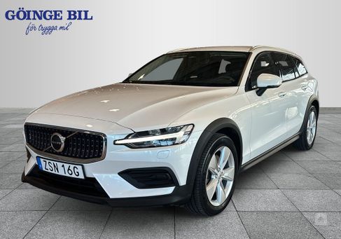 Volvo V60 Cross Country, 2023