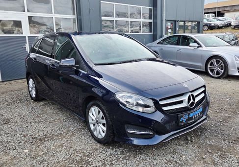 Mercedes-Benz B 180, 2017