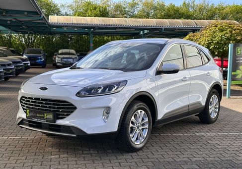 Ford Kuga, 2022