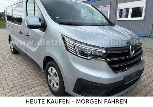 Renault Trafic, 2023 3