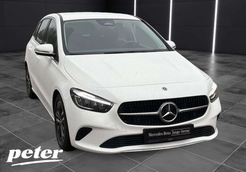 Mercedes-Benz B 200, 2024