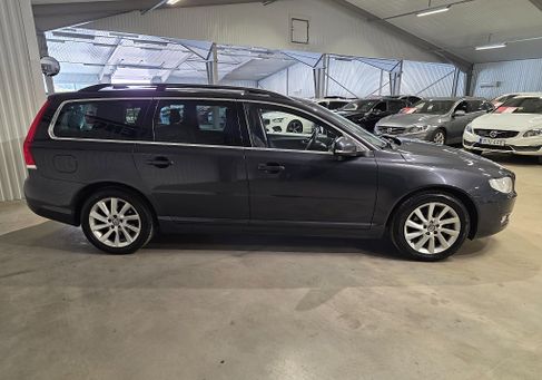 Volvo V70, 2016