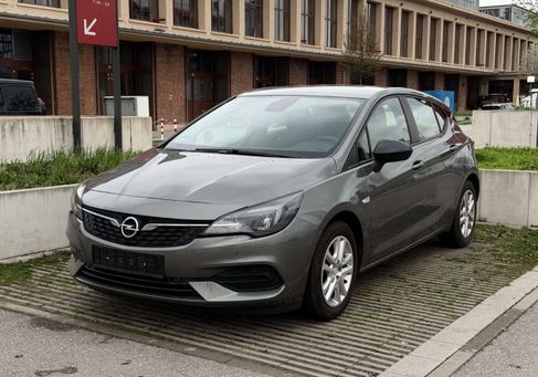 Opel Astra, 2021