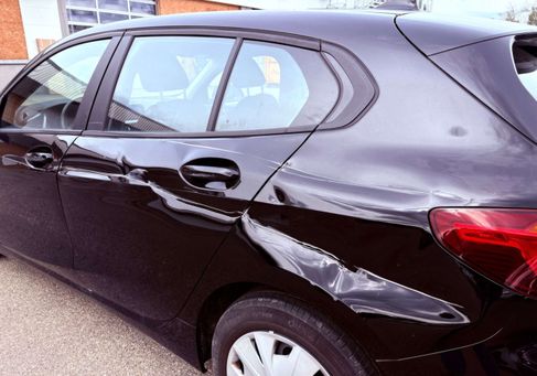 BMW 116, 2021