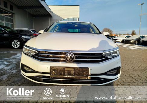 Volkswagen Passat, 2022