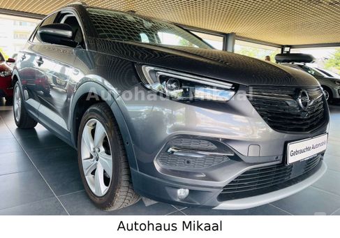 Opel Crossland X, 2020
