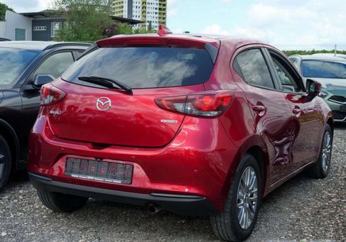 Mazda 2, 2020