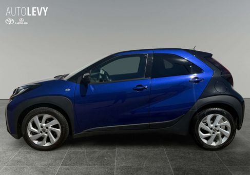 Toyota, 2022 3