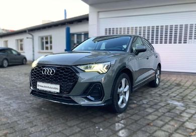 Audi Q3, 2022