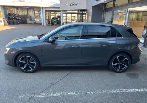 Opel Astra, 2023