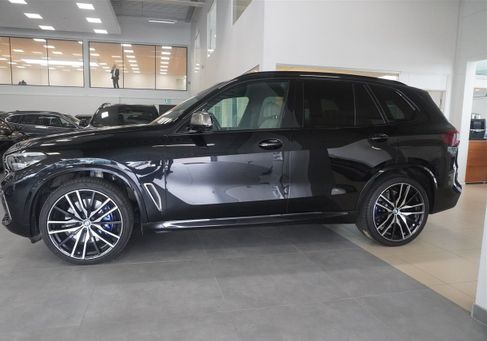 BMW X5 M50, 2021