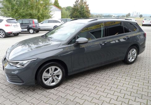 Volkswagen Golf, 2023