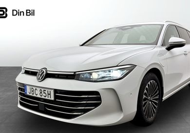 Volkswagen Passat Variant, 2025