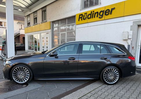 Mercedes-Benz C 200, 2023