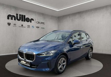 BMW 220, 2025