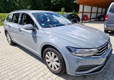 Volkswagen Passat Variant, 2023 3