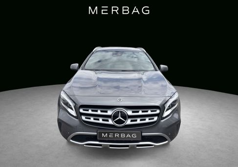 Mercedes-Benz GLA 220, 2018