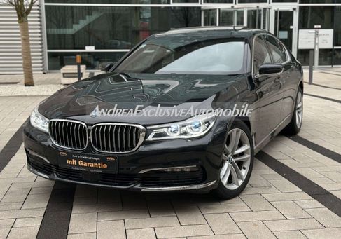 BMW 730, 2017