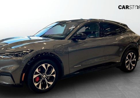 Ford Mustang Mach-E, 2021