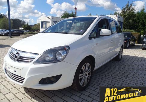 Opel Zafira, 2013