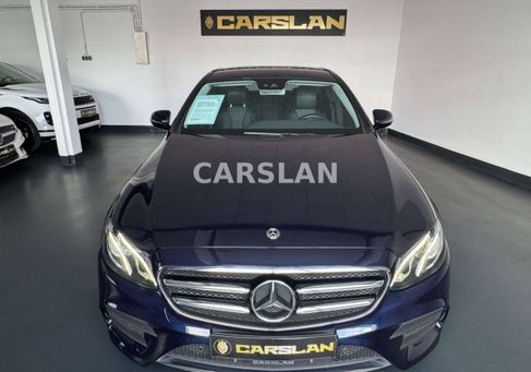 Mercedes-Benz E 200, 2020 3