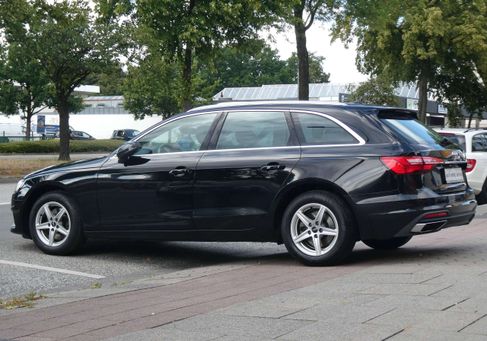 Audi A4, 2023