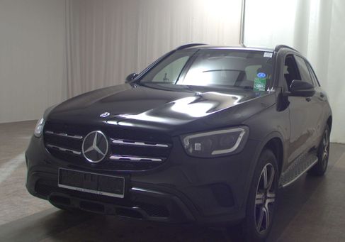 Mercedes-Benz GLC 300, 2021