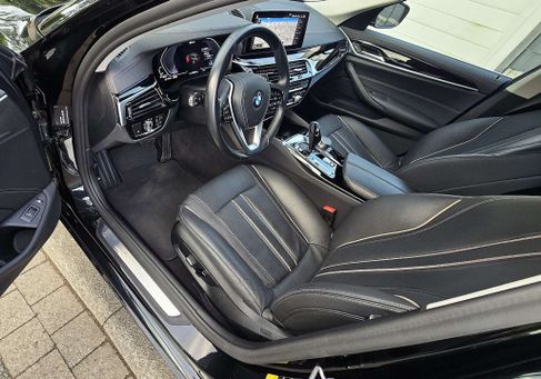 BMW 530, 2021