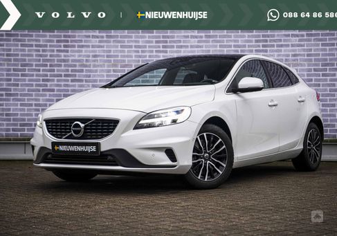 Volvo V40, 2019