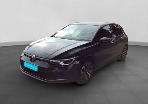 Volkswagen Golf, 2022