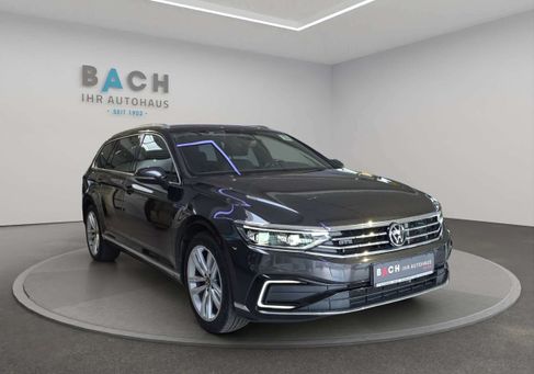 Volkswagen Passat Variant, 2021