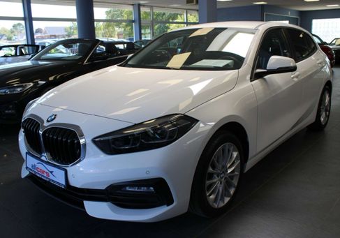 BMW 118, 2022