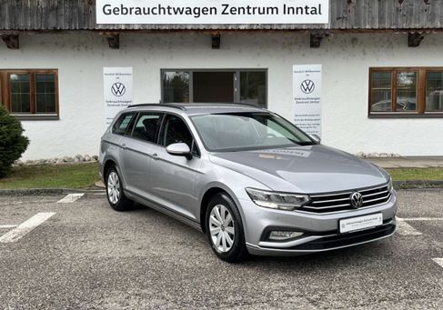 Volkswagen Passat Variant, 2023 3