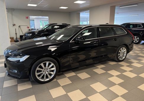 Volvo V90, 2021