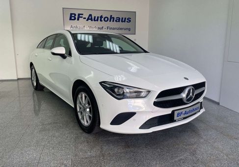 Mercedes-Benz CLA 180, 2021