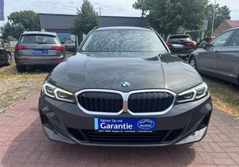 BMW 318, 2023