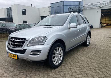 Mercedes-Benz ML 300, 2011