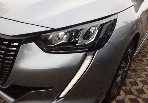 Peugeot 208, 2023