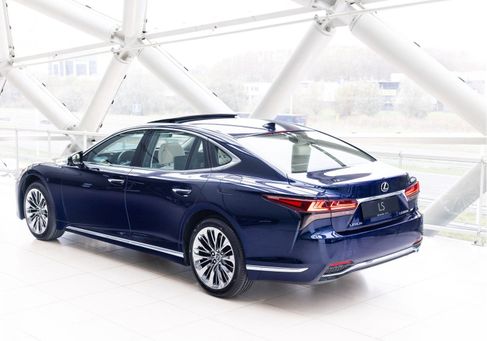 Lexus LS 500, 2024