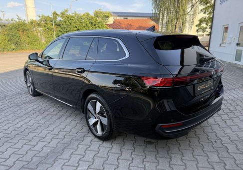 Volkswagen Passat, 2025