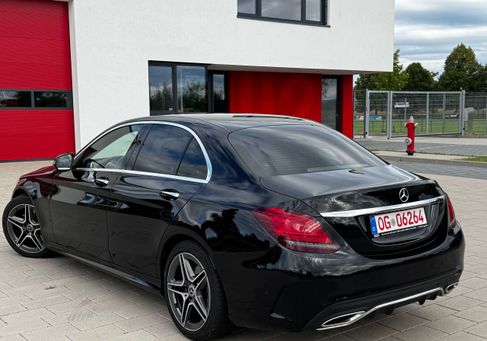 Mercedes-Benz C 300, 2019 3