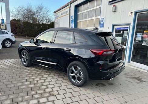 Ford Kuga, 2025